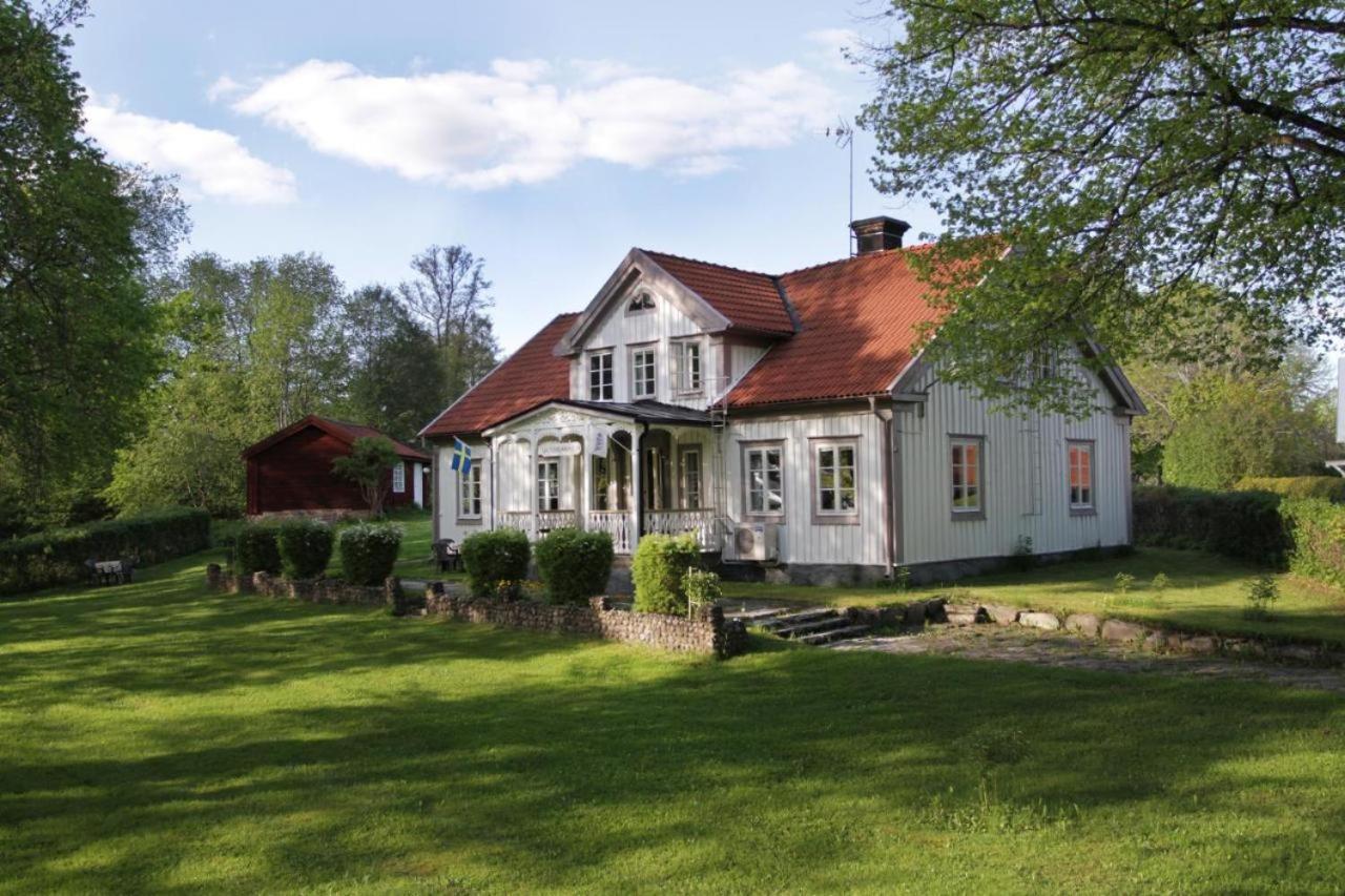 Bed and Breakfast KvarnDammens Bed&Breakfast Vetlanda Exterior foto